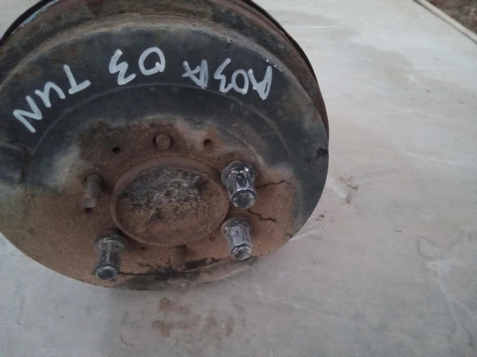00-06 TOYOTA TUNDRA ACC CAB (1.5 DOORS) 4.7L 4WD 4X4 REAR END DIFFERENTIAL AXLE