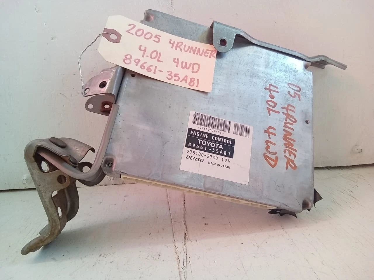2005 TOYOTA 4RUNNER 4.0L 4WD ENGINE COMPUTER CONTROL MODULE ECU ECM 89661-35A81