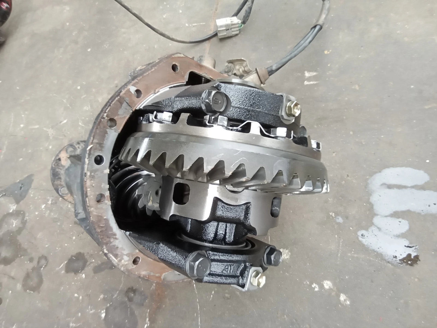 1996- 2002 TOYOTA 4RUNNER REAR DIFFERENTIAL CARRIER PUMPKIN 6CYL 3.4L W/ LOCKER 440-58736C