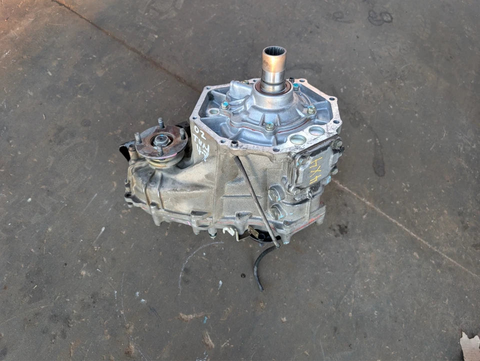 00-04 TOYOTA TUNDRA V8 4.7L TRANSFER CASE - 79K MILES DAMAGED