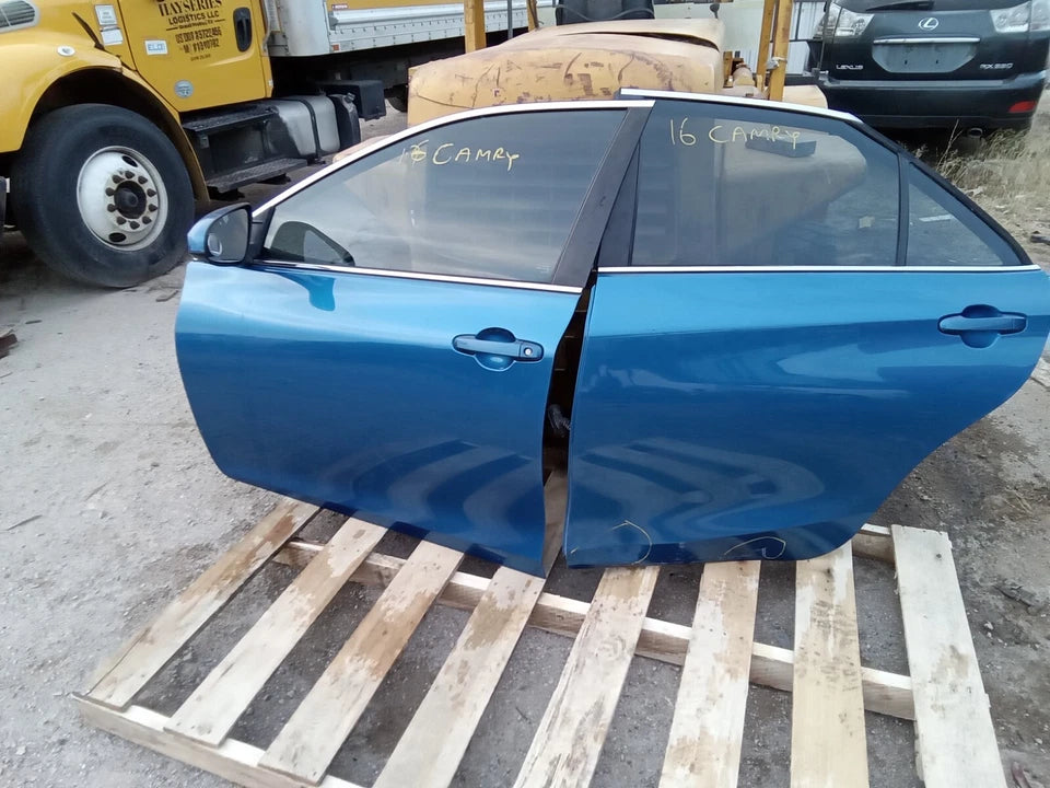 2015 2016 2017 TOYOTA CAMRY FRONT AND REAR LEFT DRIVER SIDE DOORS SET(2 DOORS)