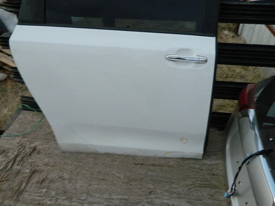 2011 2012 2013 2014 TOYOTA SIENNA REAR RIGHT PASSENGER SIDE DOOR ASSEMBLY