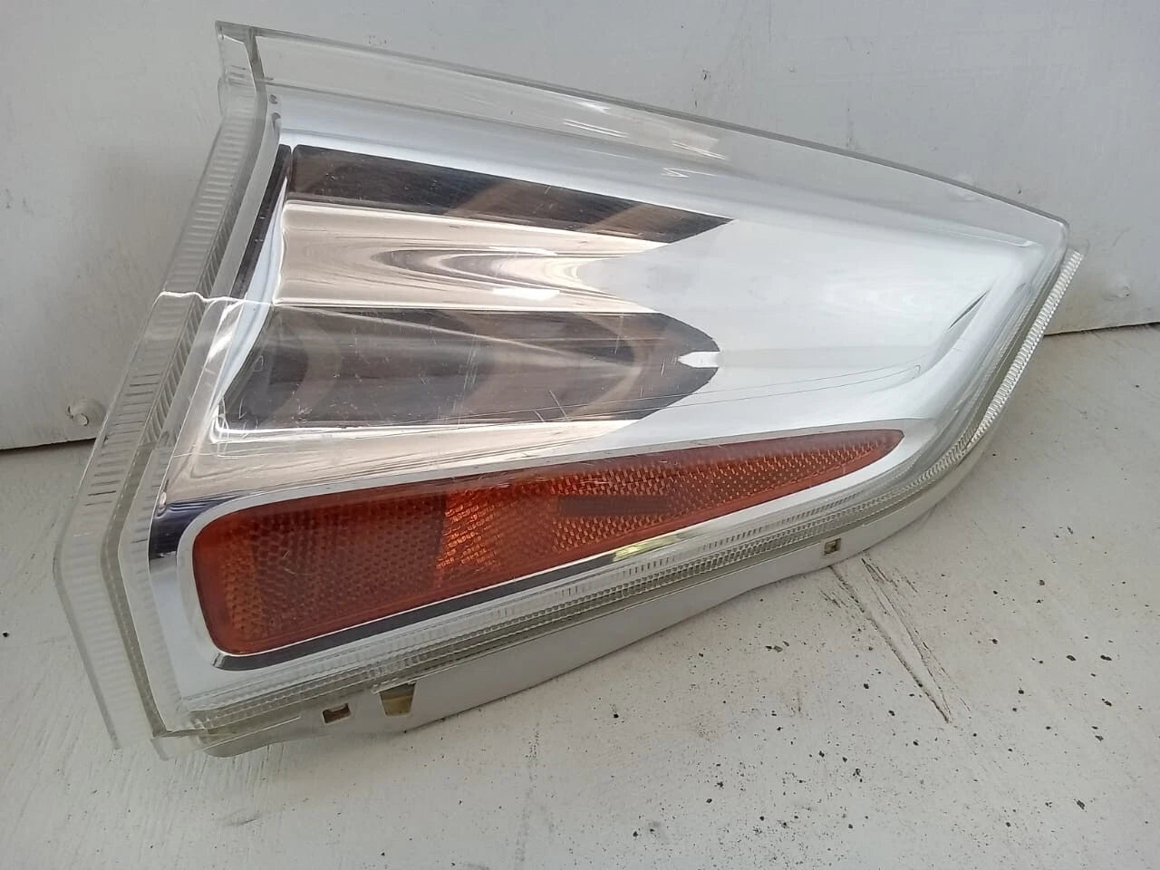 2011 - 2017 NISSAN LEAF TURN SIGNAL LIGHT LEFT DRIVER SIDE - 261853NF0A