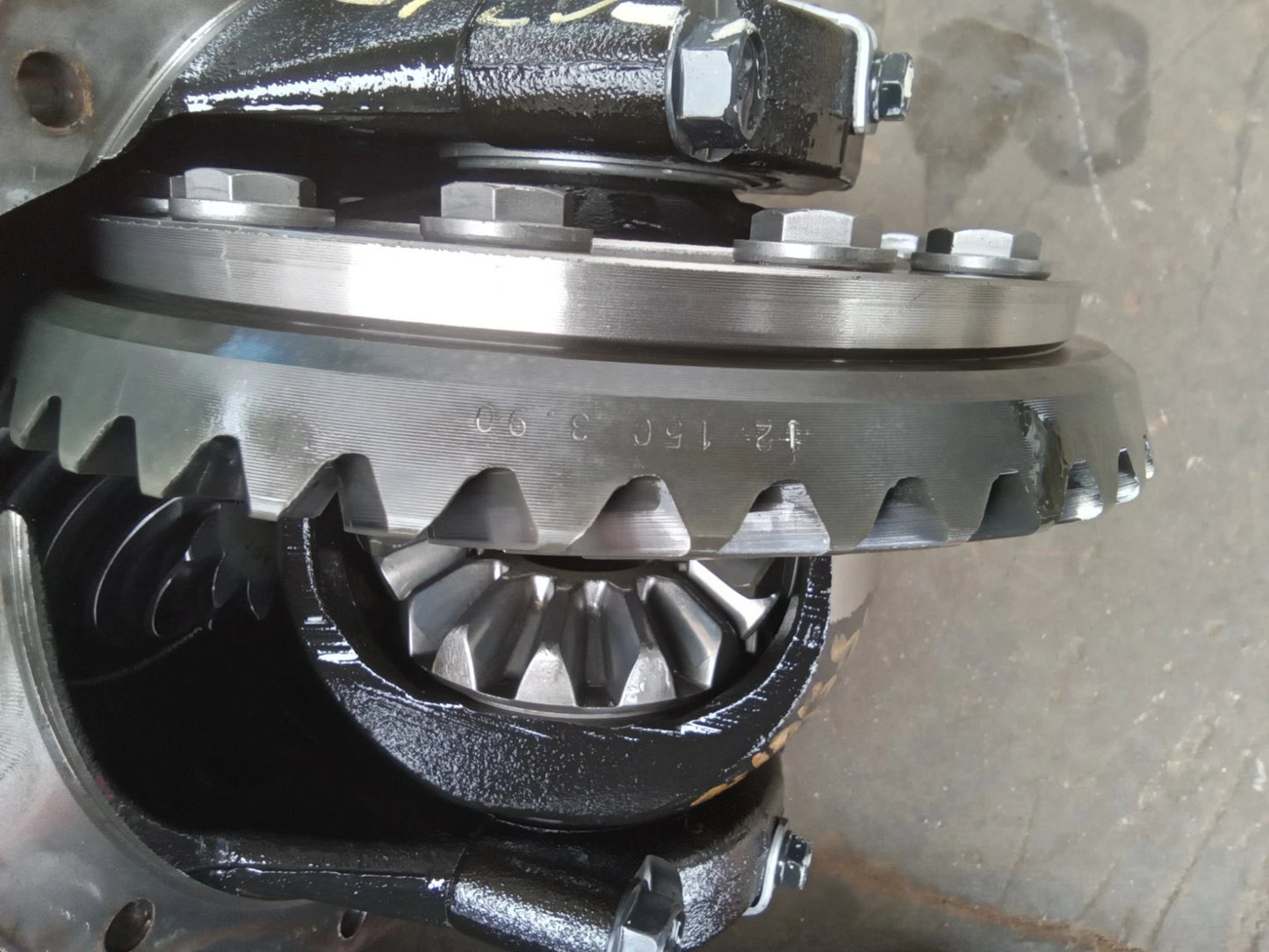 07-20 TOYOTA TUNDRA V8 4.7L 4.6L V6 4.0L REAR DIFFERENTIAL CARRIER 3RD MEMBER 41110-0C010