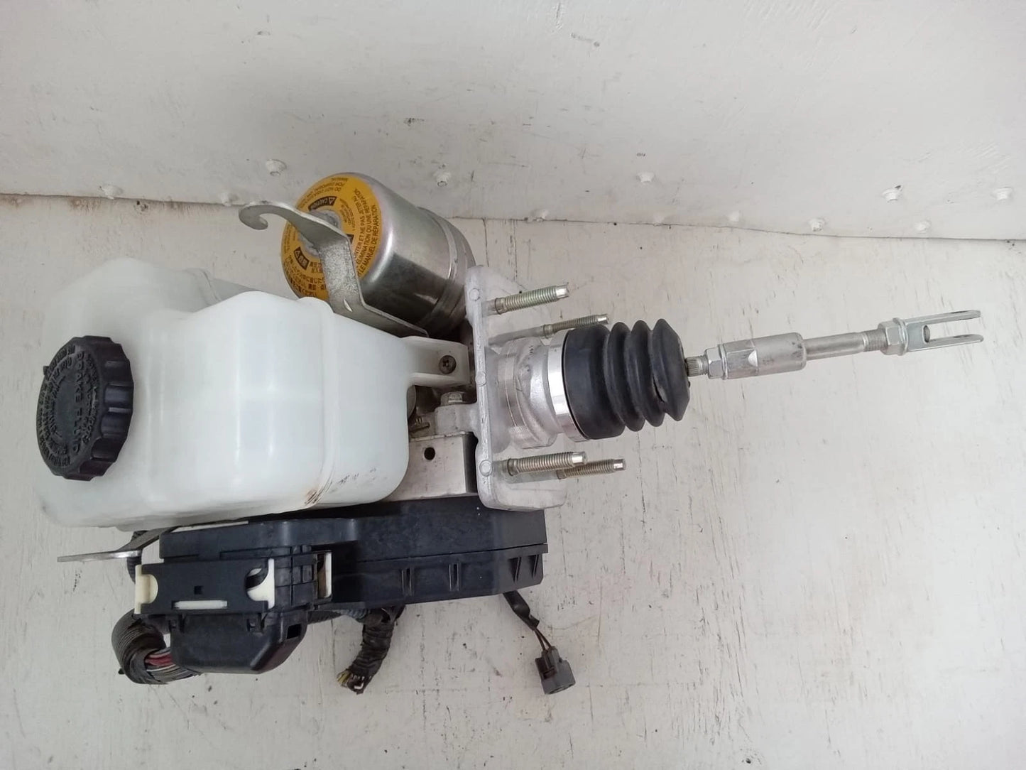 2005-2009 TOYOTA 4RUNNER 4.0L ABS PUMP BRAKE BOOSTER MASTER CYLINDER 89541-35050