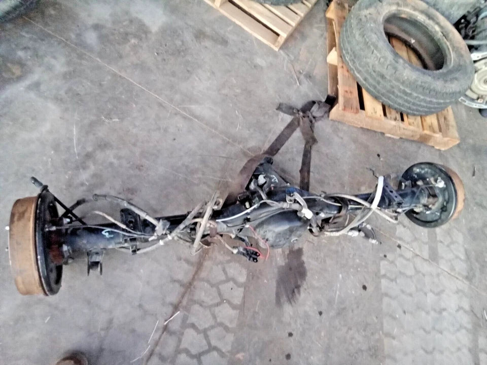 2005- 2015 TOYOTA TACOMA REAR END DIFFERENTIAL CARRIER AXLE 4X4 W/LOCKER 6 LUGS