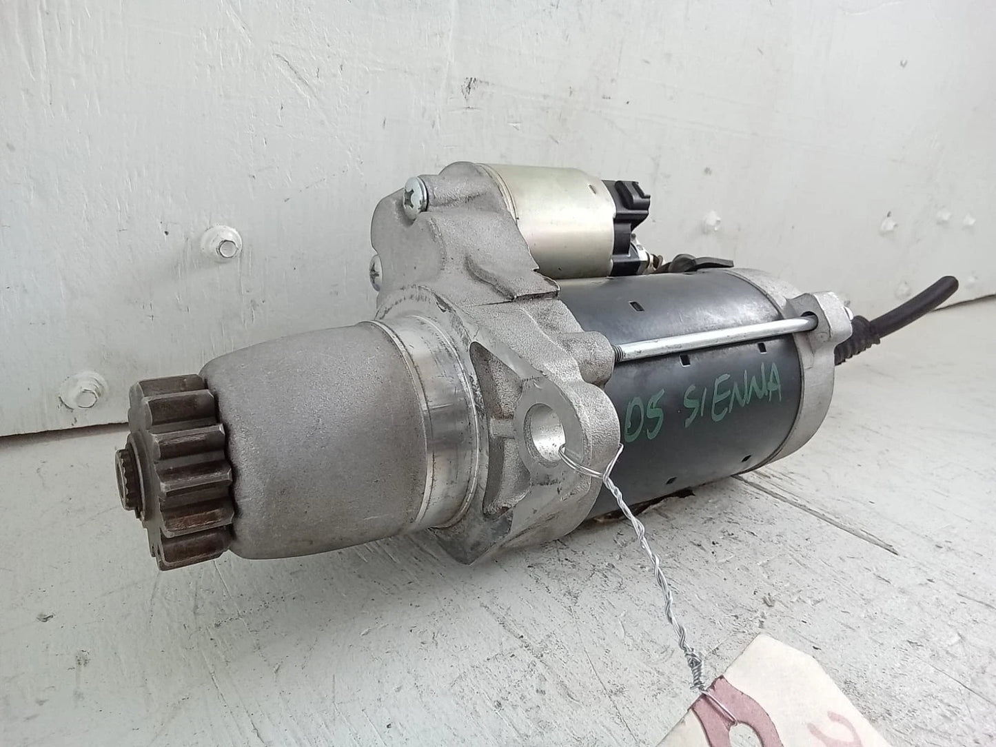 2004-2010 TOYOTA SIENNA 3.5L STARTER MOTOR - N612831A