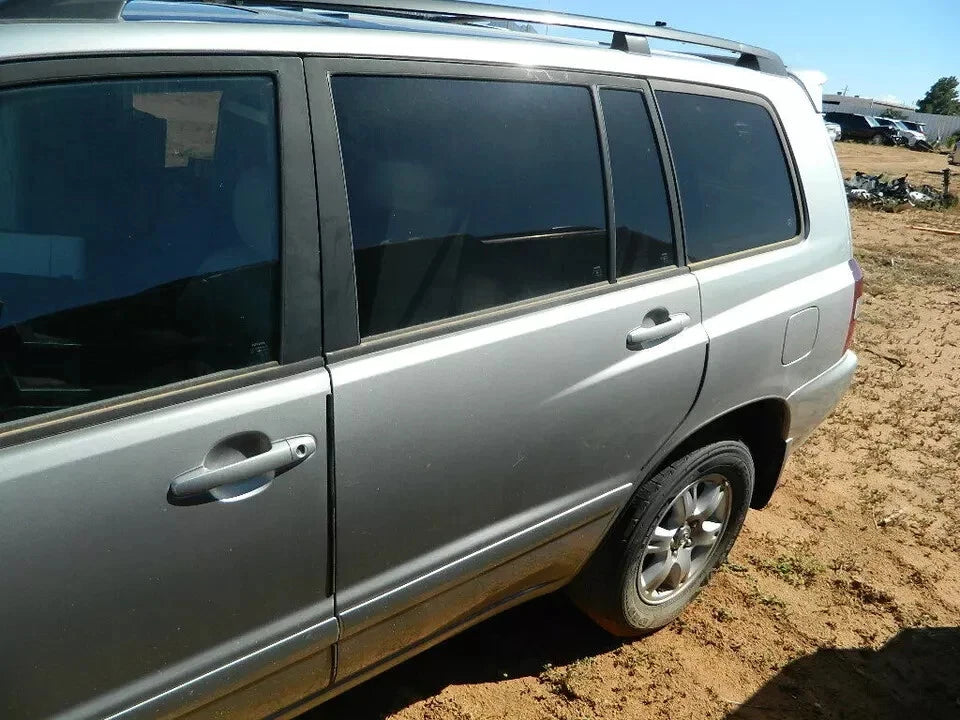 01-07 TOYOTA HIGHLANDER FRONT AND REAR LEFT DRIVER DOORS DOOR SET(2 DOORS)-1C0