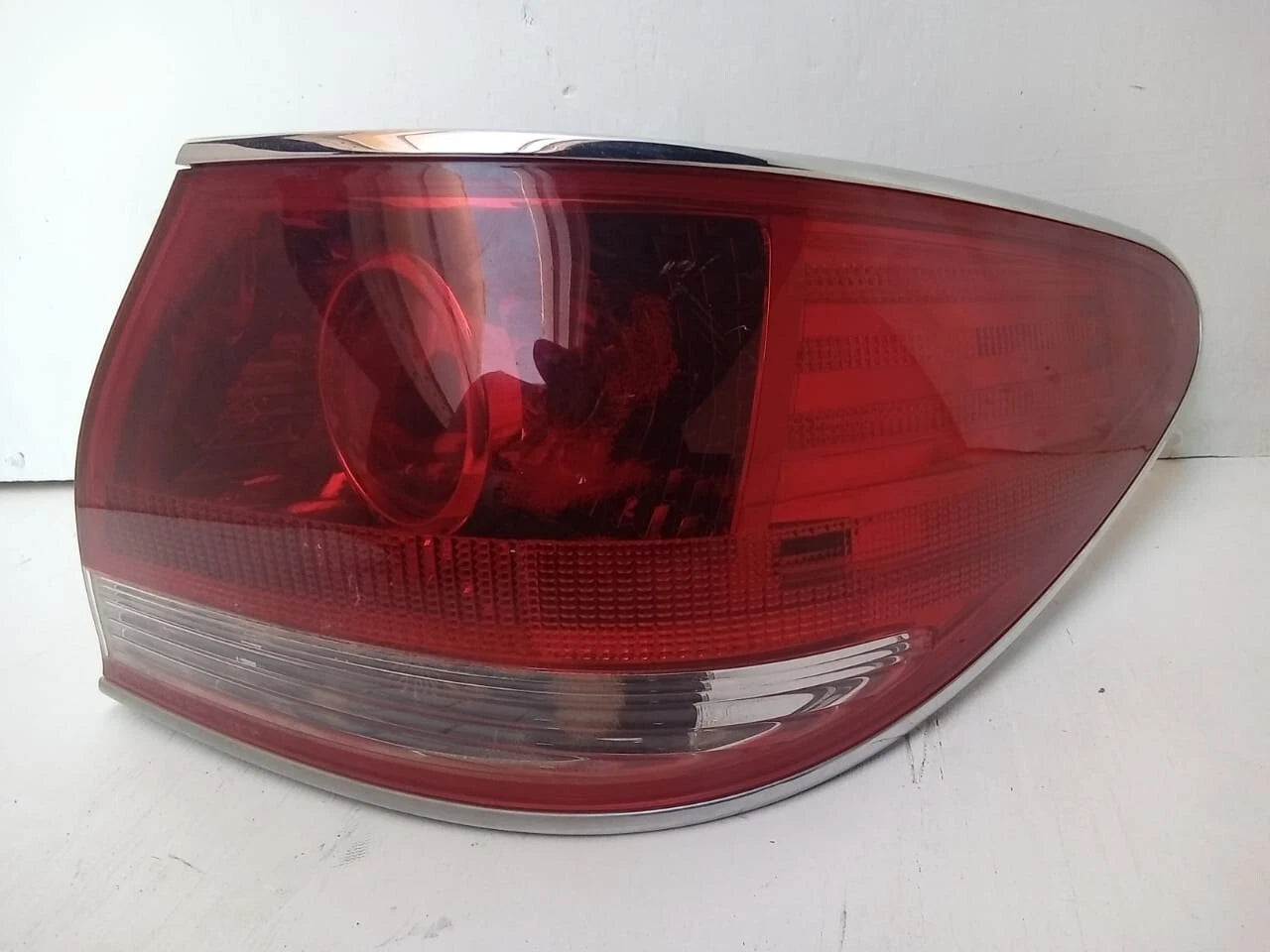 2004-2006 LEXUS ES330 ES 330 TAIL LIGHT REAR LAMP RIGHT PASSENGER SIDE 8155133430