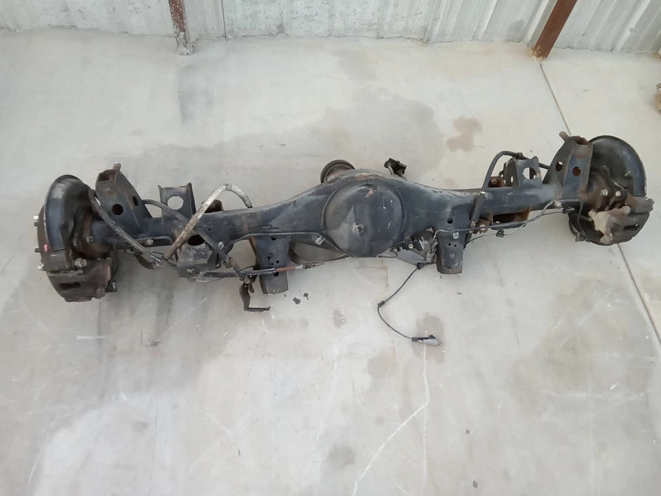 2001 2002 2003 2004 TOYOTA SEQUOIA REAR END DIFFERENTIAL CARRIER AXLE