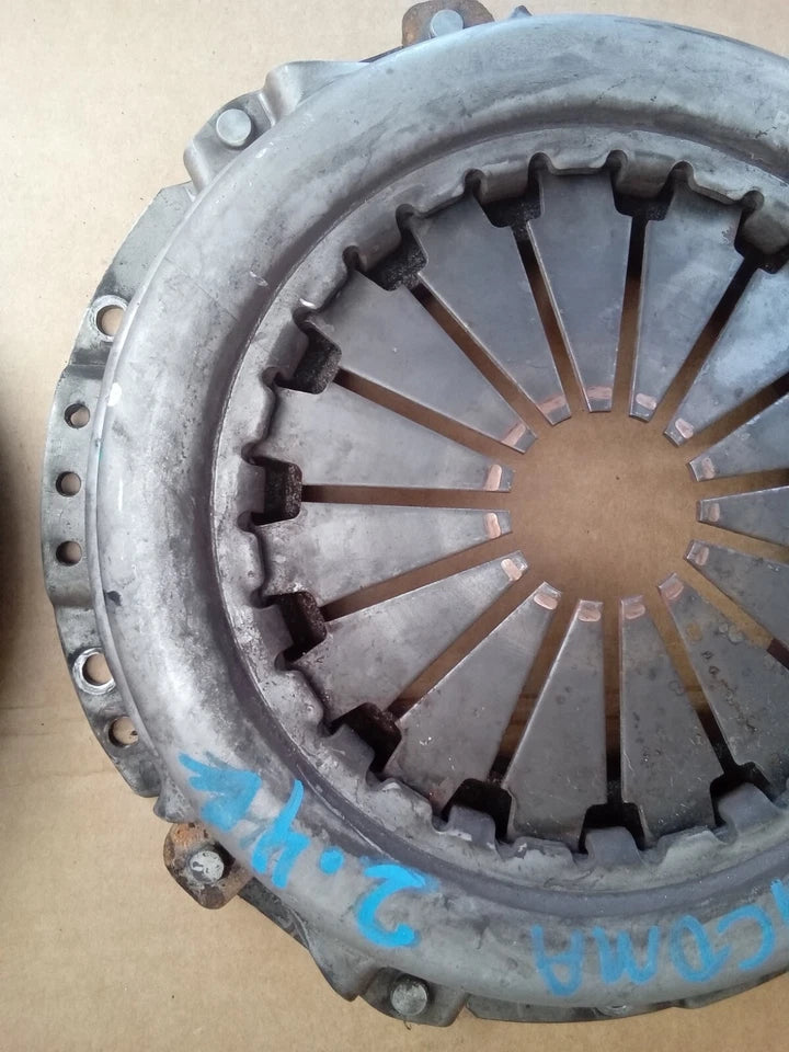 1995-2004 TOYOTA TACOMA CLUTCH PRESSURE PLATE AND DISC - OEM