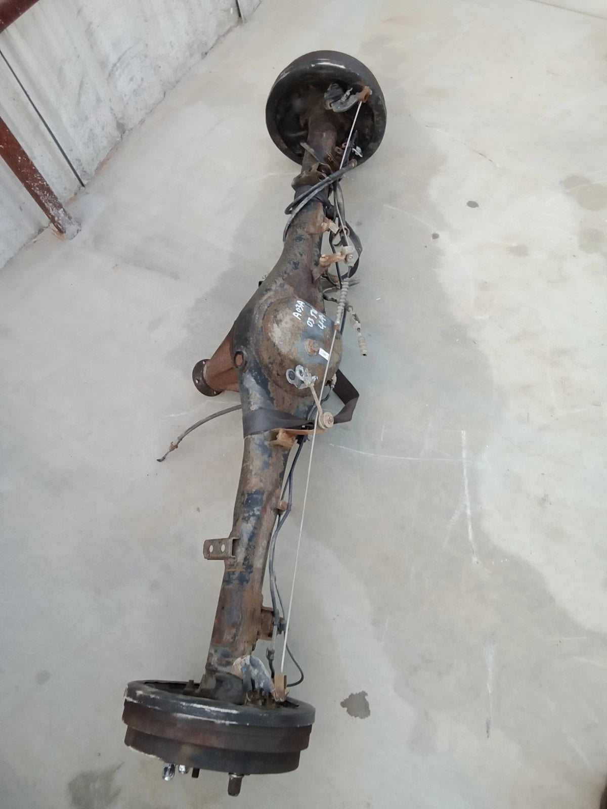 00-06 TOYOTA TUNDRA ACC CAB (1.5 DOORS) 4.7L 4WD 4X4 REAR END DIFFERENTIAL AXLE