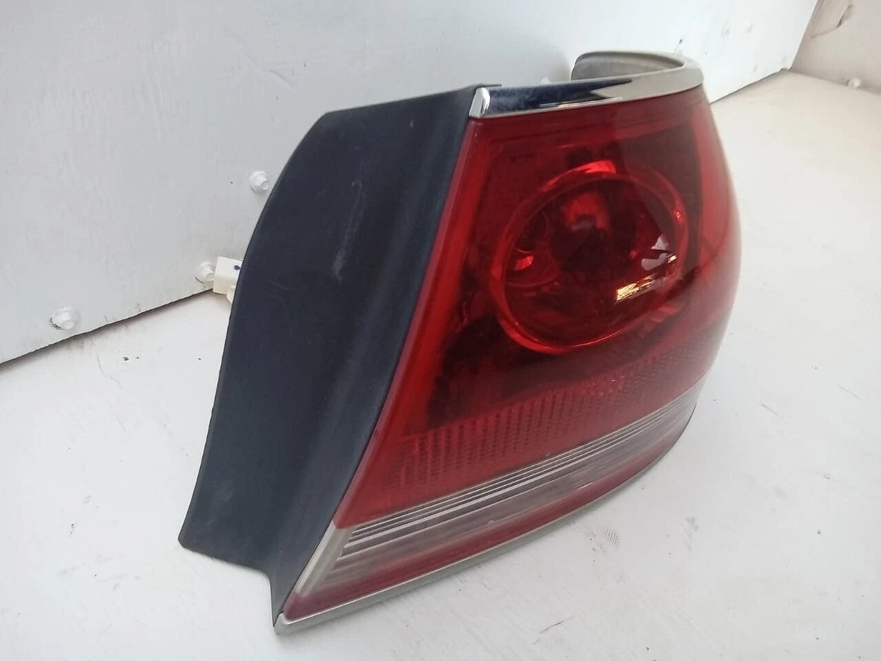 2004-2006 LEXUS ES330 ES 330 TAIL LIGHT REAR LAMP RIGHT PASSENGER SIDE 8155133430
