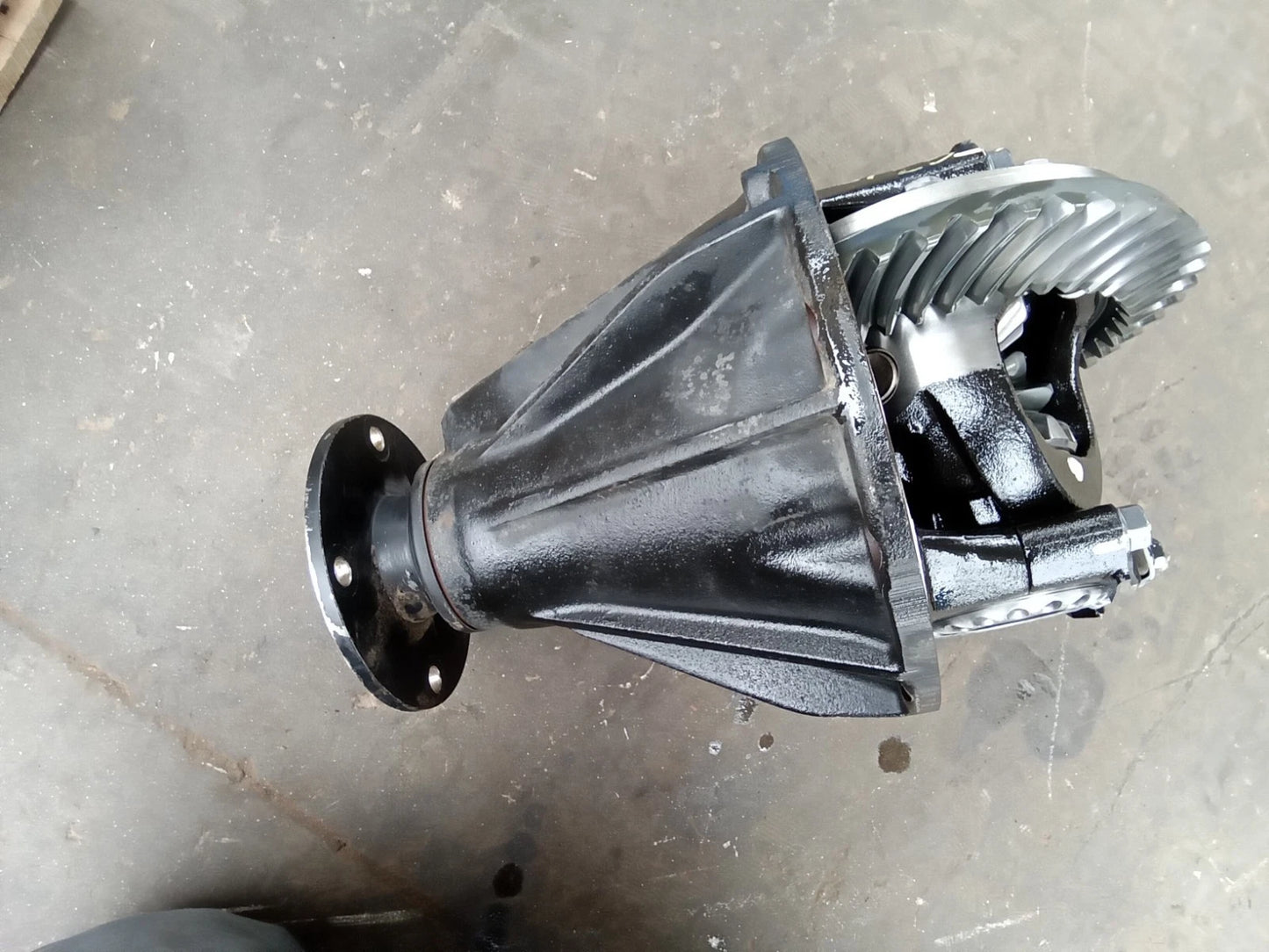 07-20 TOYOTA TUNDRA V8 4.7L 4.6L V6 4.0L REAR DIFFERENTIAL CARRIER 3RD MEMBER 41110-0C010