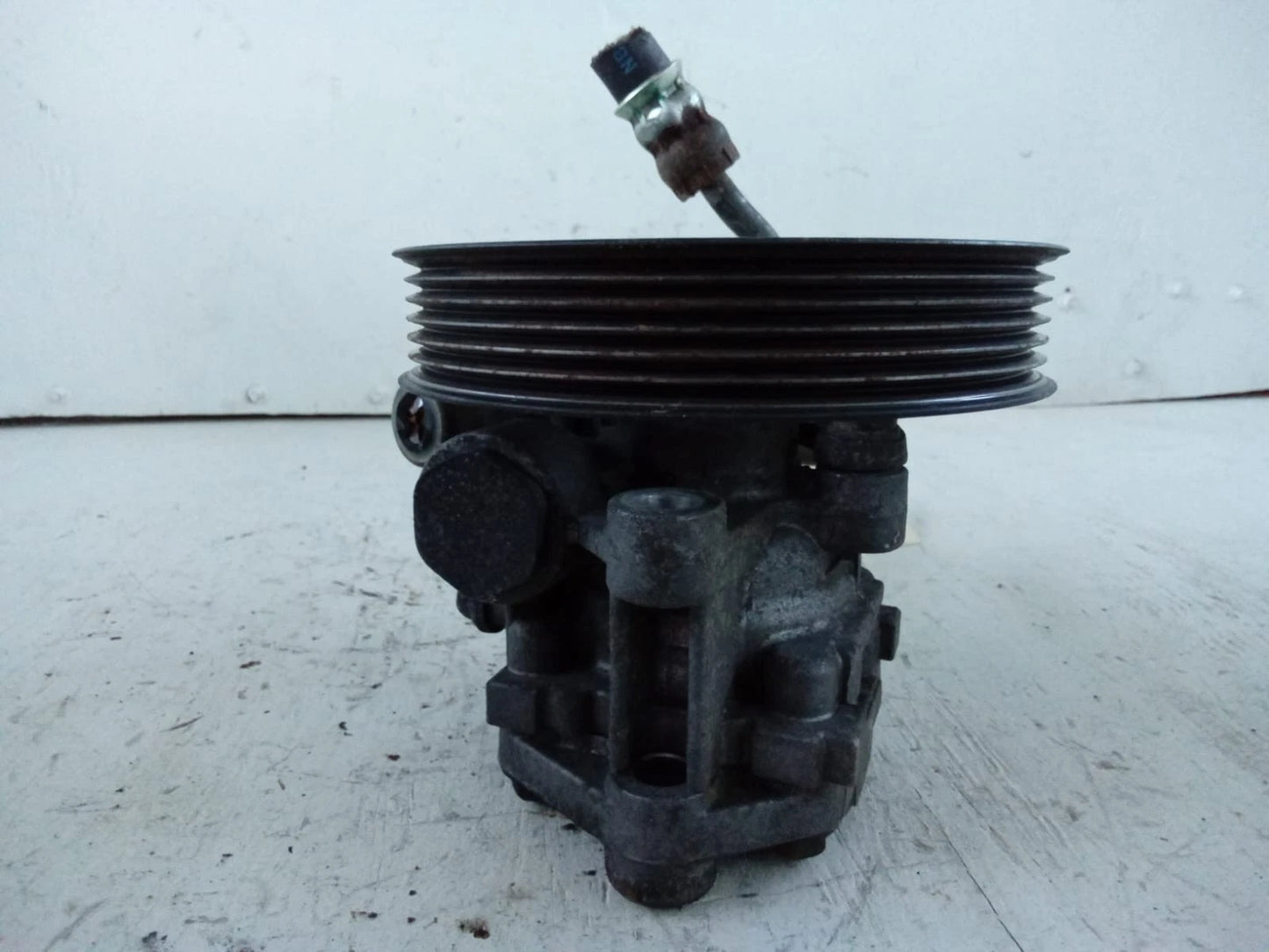 2003-2007 INFINITI G35 3.5L | 03-05 NISSAN 350Z POWER STEERING PUMP 49110-AM605