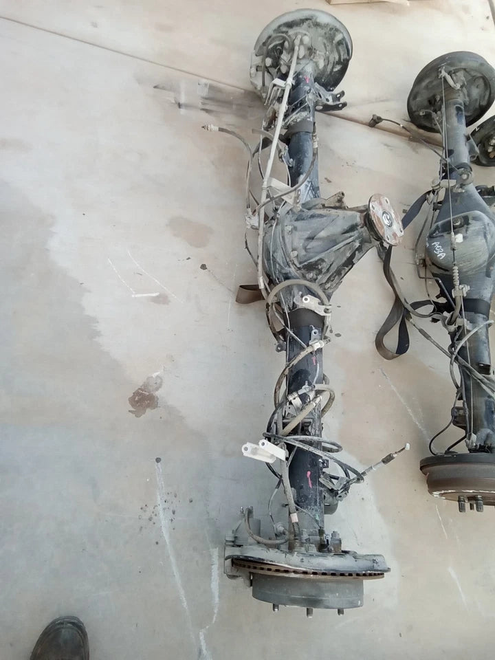 07- 20 TOYOTA TUNDRA REAR END DIFFERENTIAL AXLE CARRIER 4.6L 4.7L V8 A03A 3.91
