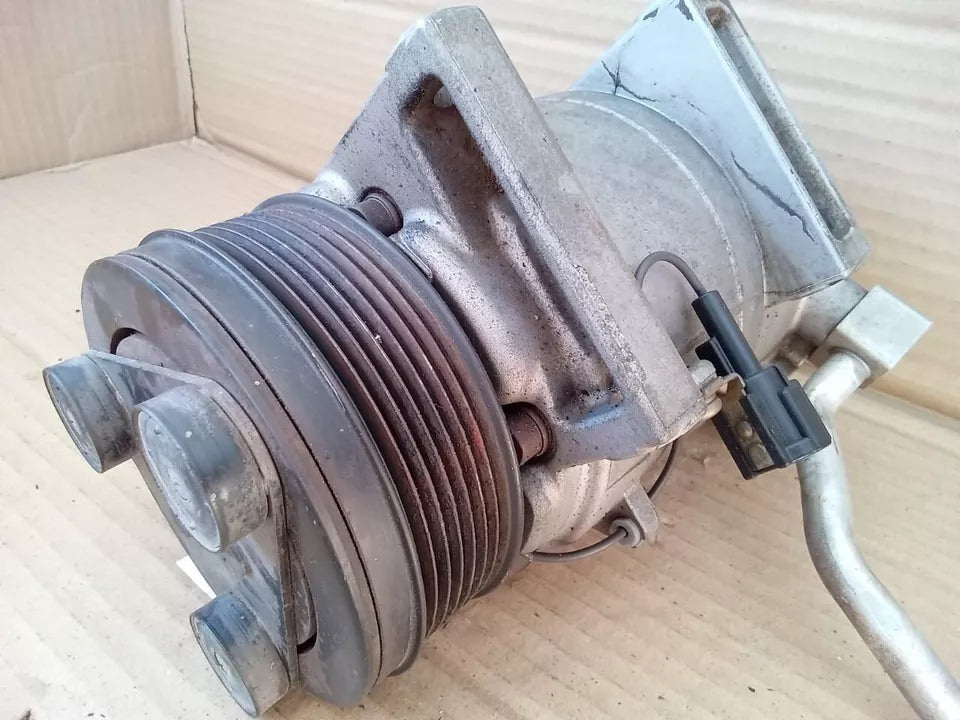 2004-2007 NISSAN TITAN 5.6L A/C COMPRESSOR 92600-7S000 - OEM