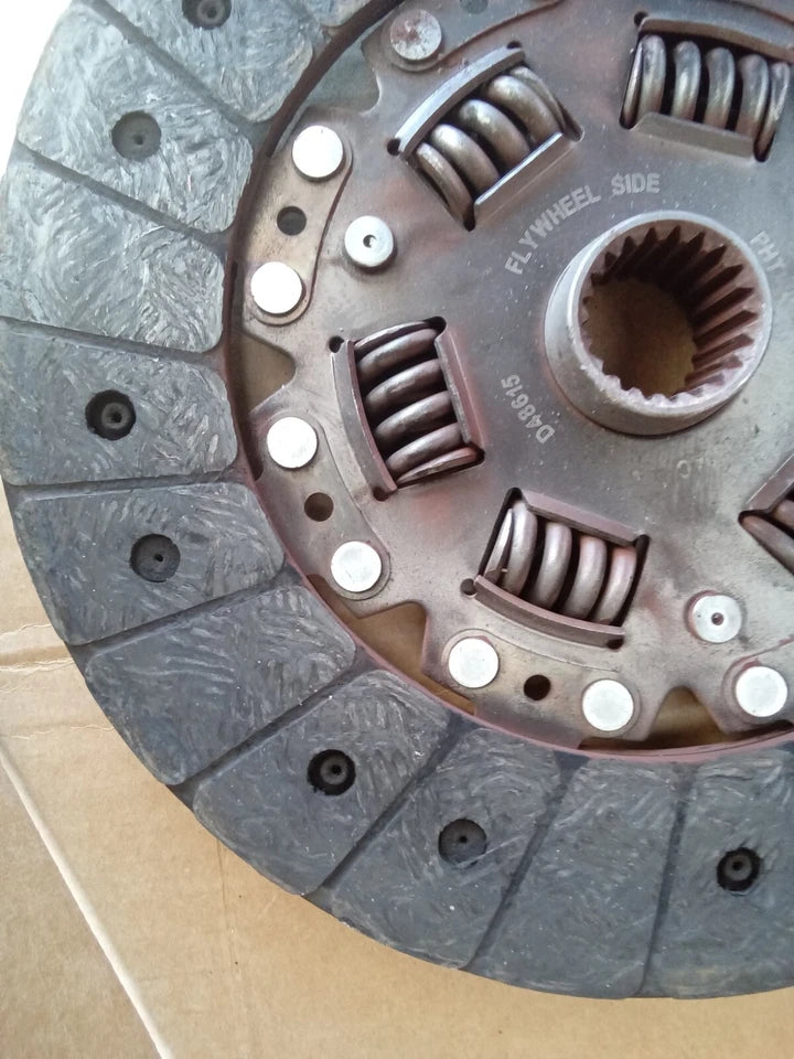 1995-2004 TOYOTA TACOMA CLUTCH PRESSURE PLATE AND DISC - OEM