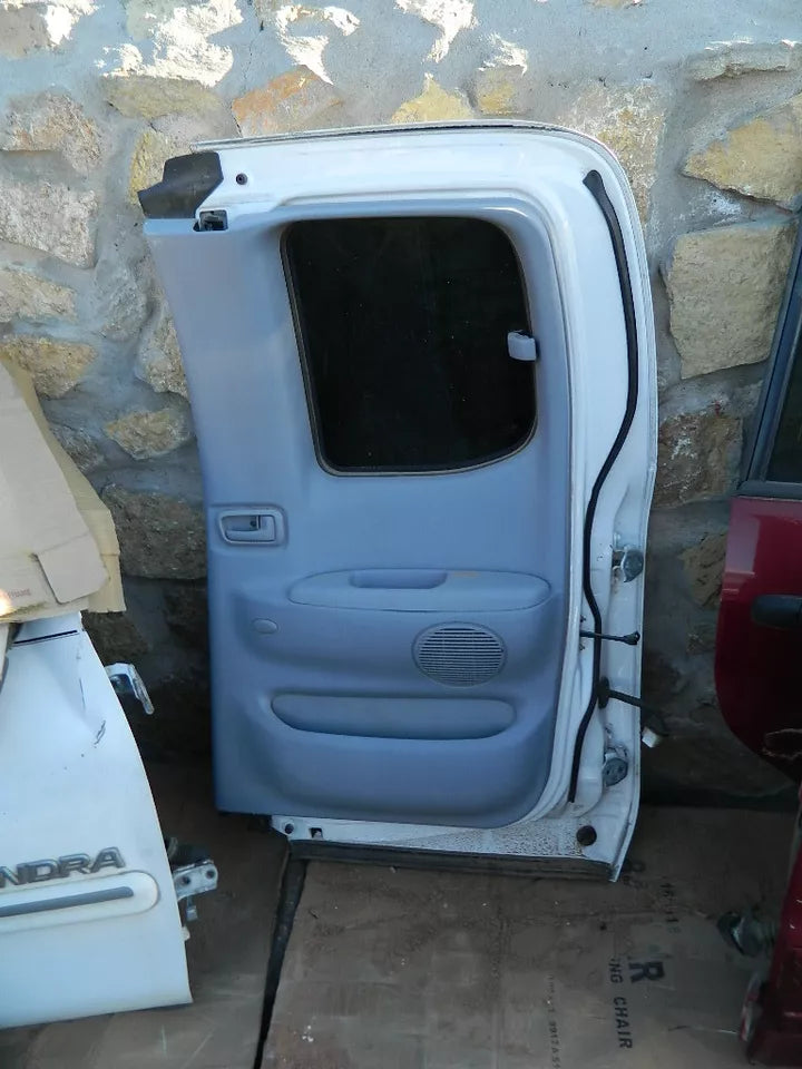 TOYOTA TUNDRA ACC CAB REAR PASSENGER DOOR- DAMAGED