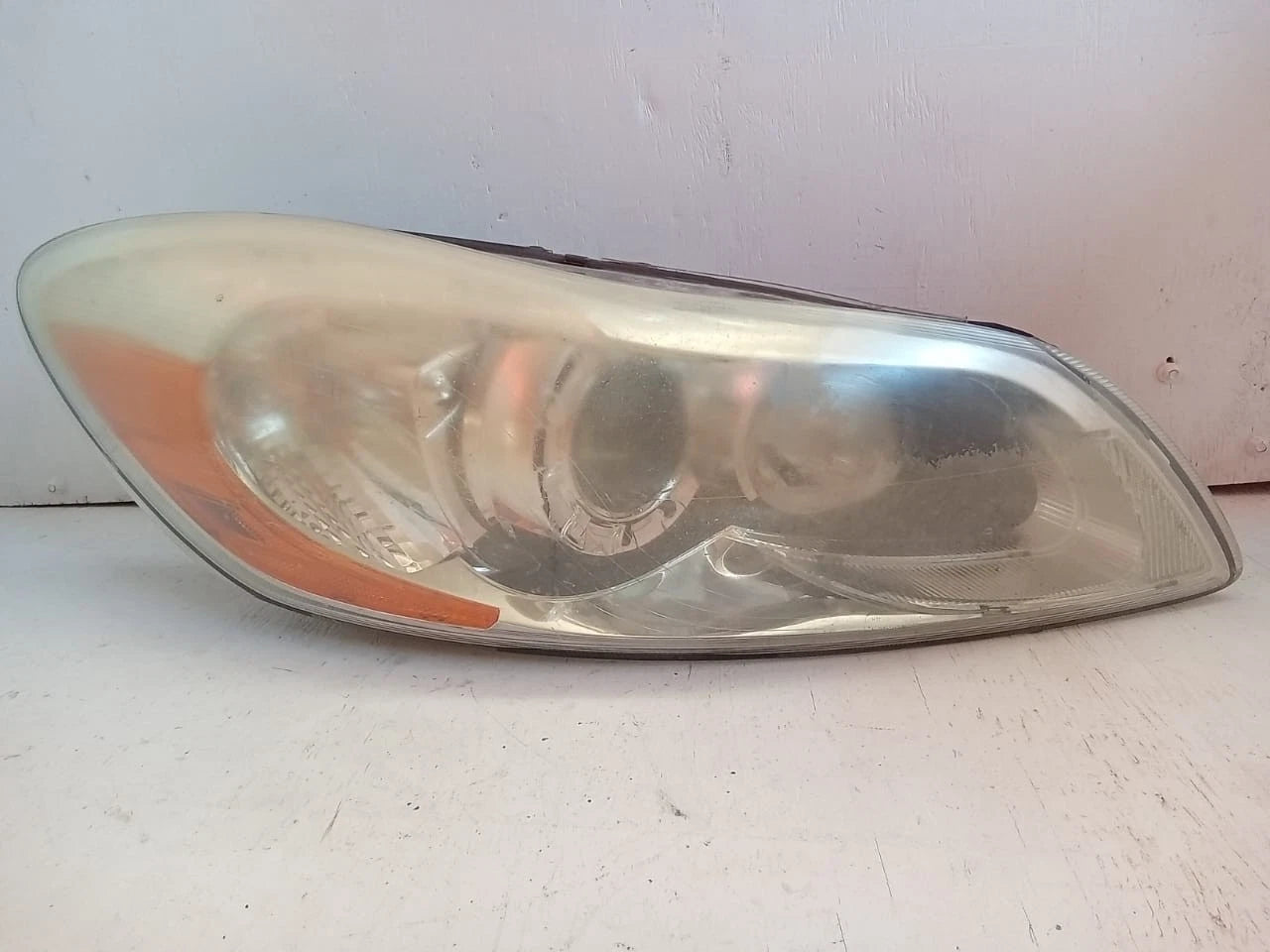 2011 - 2013 VOLVO C30 T5 HEADLIGHT HEADLAMP RIGHT PASSENGER SIDE - LE08F6184