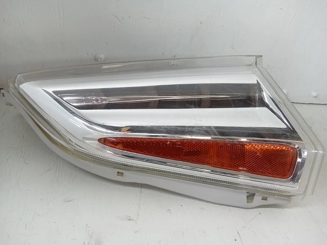 2011 - 2017 NISSAN LEAF TURN SIGNAL LIGHT RIGHT PASSENGER SIDE - 261803NF0A