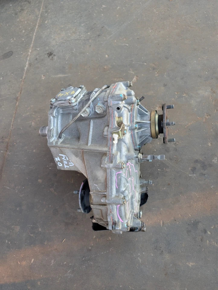 00-04 TOYOTA TUNDRA V8 4.7L TRANSFER CASE - 79K MILES DAMAGED