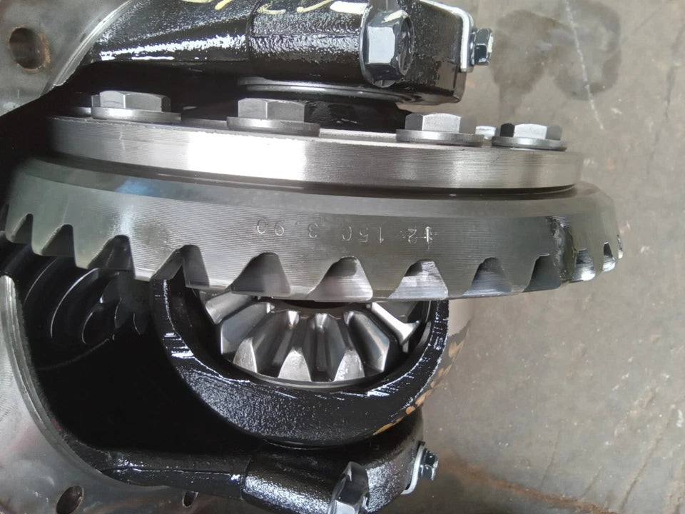 07-20 TOYOTA TUNDRA V8 4.7L 4.6L V6 4.0L REAR DIFFERENTIAL CARRIER 3RD MEMBER