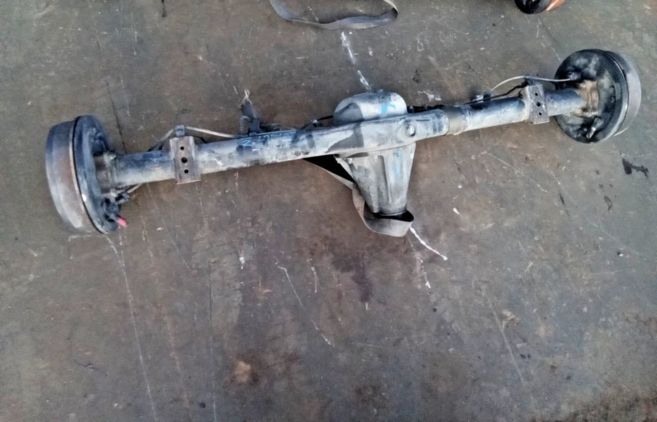 2005- 2015 TOYOTA TACOMA REAR END DIFFERENTIAL CARRIER AXLE W/O LOCKER 5 LUG