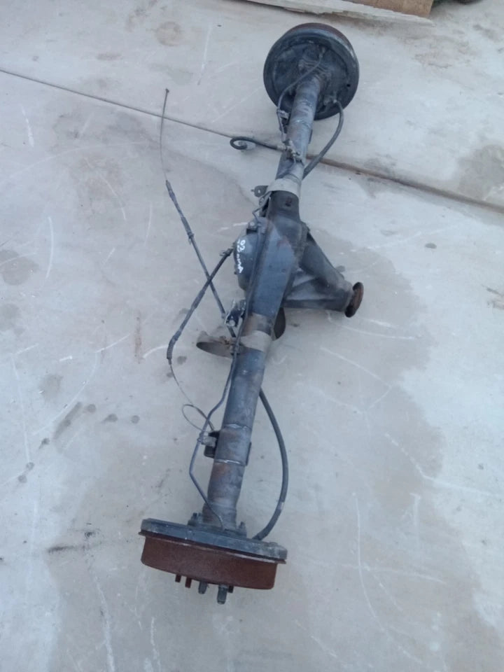 95-04 TOYOTA TACOMA 2.7L 2.4L REAR END DIFFERENTIAL AXLE CARRIER A02A NO ABS