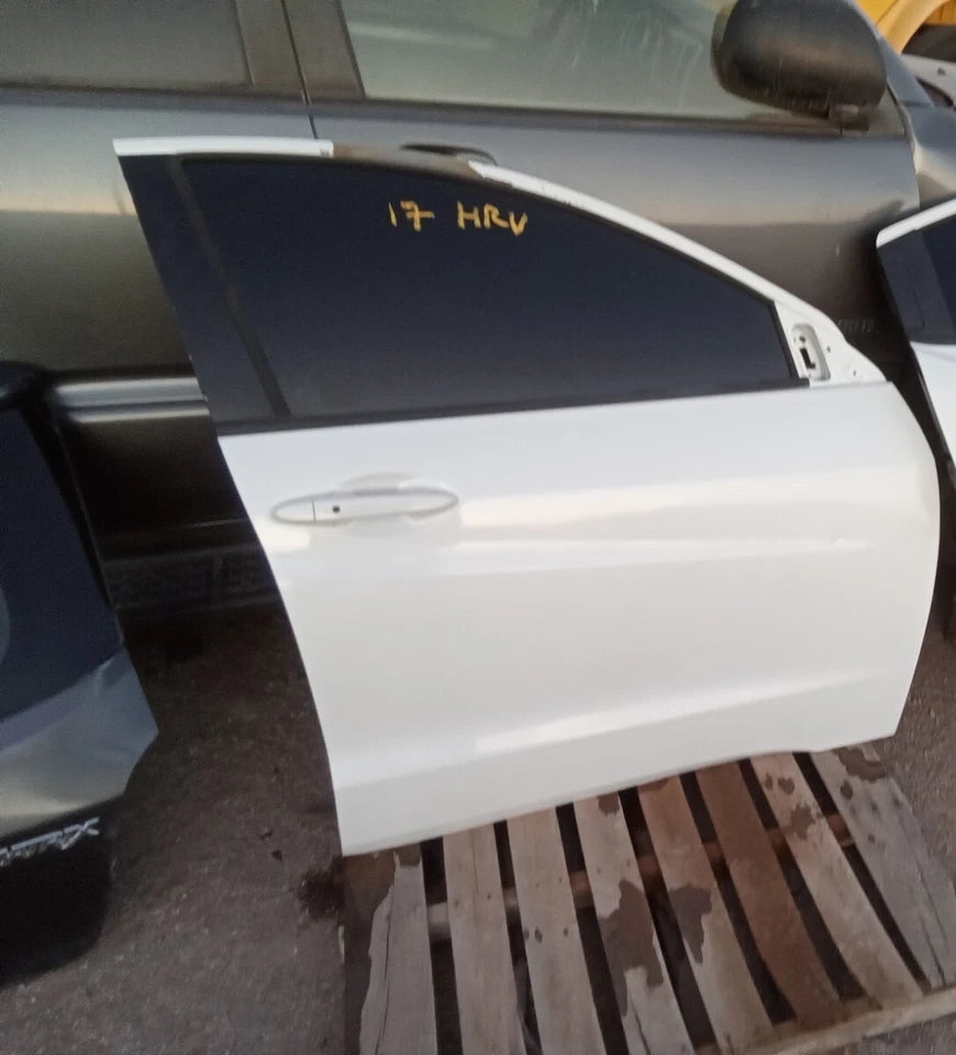 16 17 18 19 20 21 22 HONDA HRV FRONT RIGHT PASSENGER SIDE DOOR ASSEMBLY RH