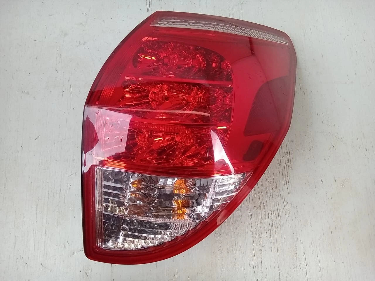 2006-2008 TOYOTA RAV4 TAIL LIGHT REAR LAMP RIGHT PASSENGER SIDE 81561-42100