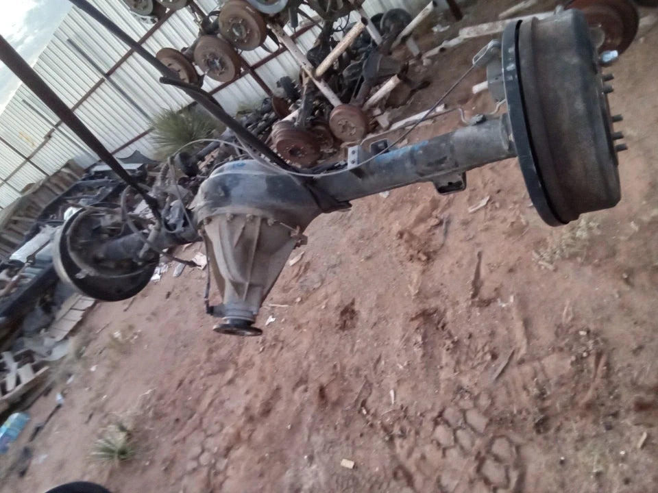 2001 2002 Nissan Frontier 3.3L V6 REAR END DIFFERENTIAL AXLE W/ LOCKER 4.636