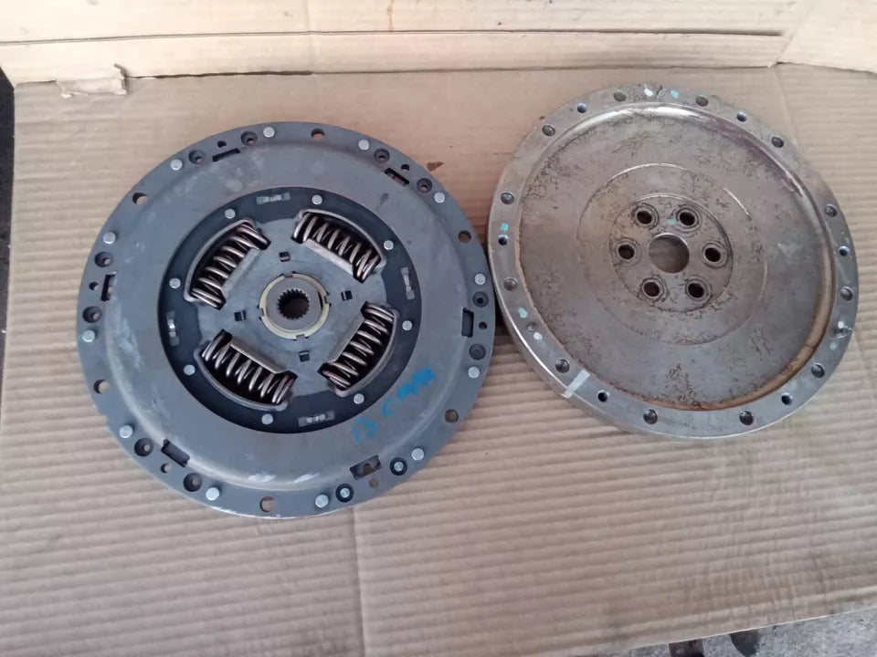 FORD CMAX C MAX FUSION HYBRID TRANSMISSION FLYWHEEL FLEXPLATE CLUTCH KIT OEM