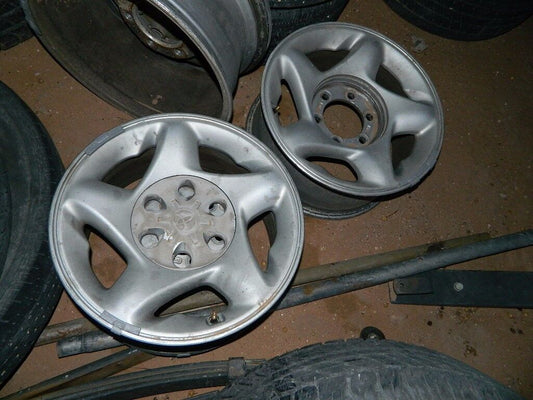 TOYOTA  FACTORY WHEEL/ RIM ONLY 16"/ 16 INCH 6 LUGS - WHEEL ONLY